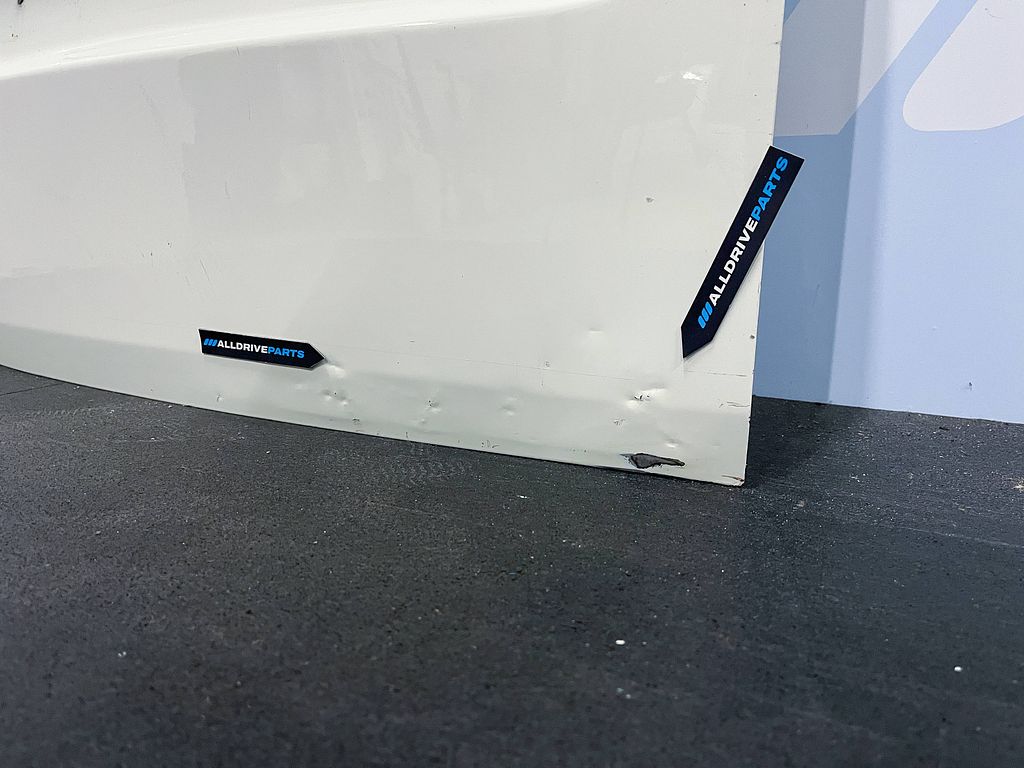 VW Volkswagen Caddy R902 Achterdeur links wit 2K0827091J