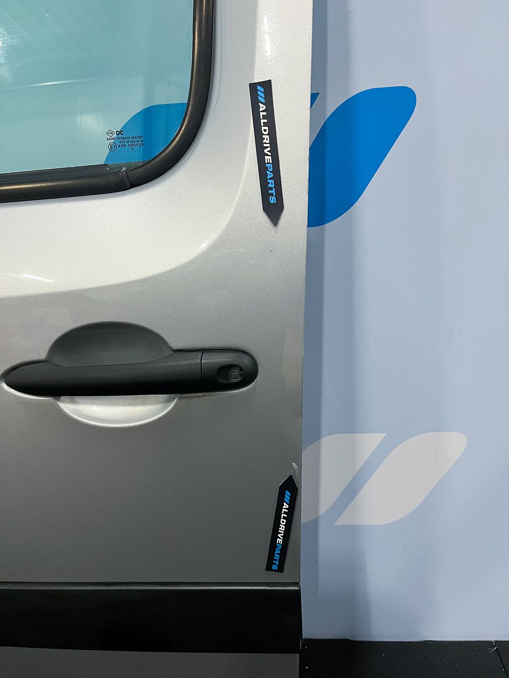 MB Mercedes Benz Citan voorportier links grijs A4157203100