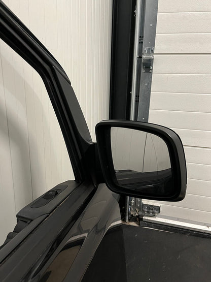 Mercedes Benz Vito W639 voorportier rechts zwart A6397201105