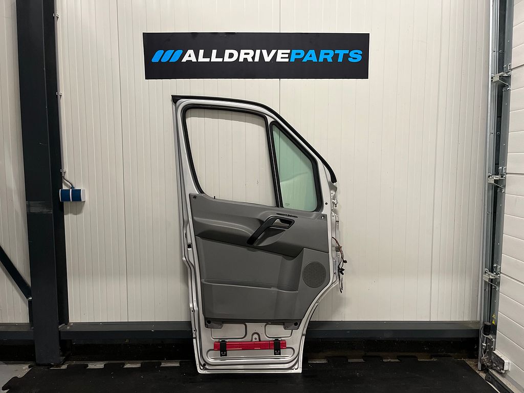 Mercedes Sprinter W906 Voorportier links grijs A9067200005