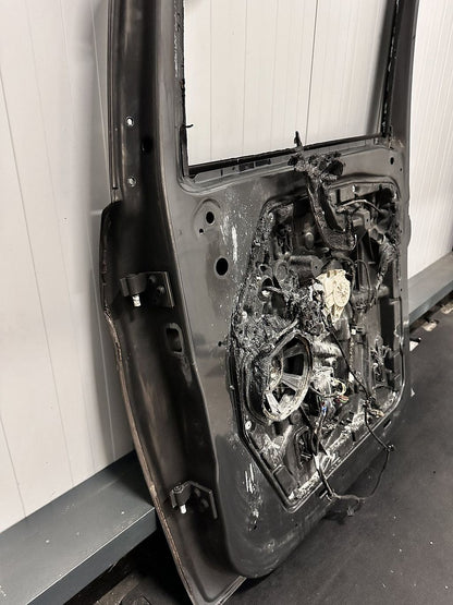 Mercedes Vito W447 voorportier rechts grijs A4477206700