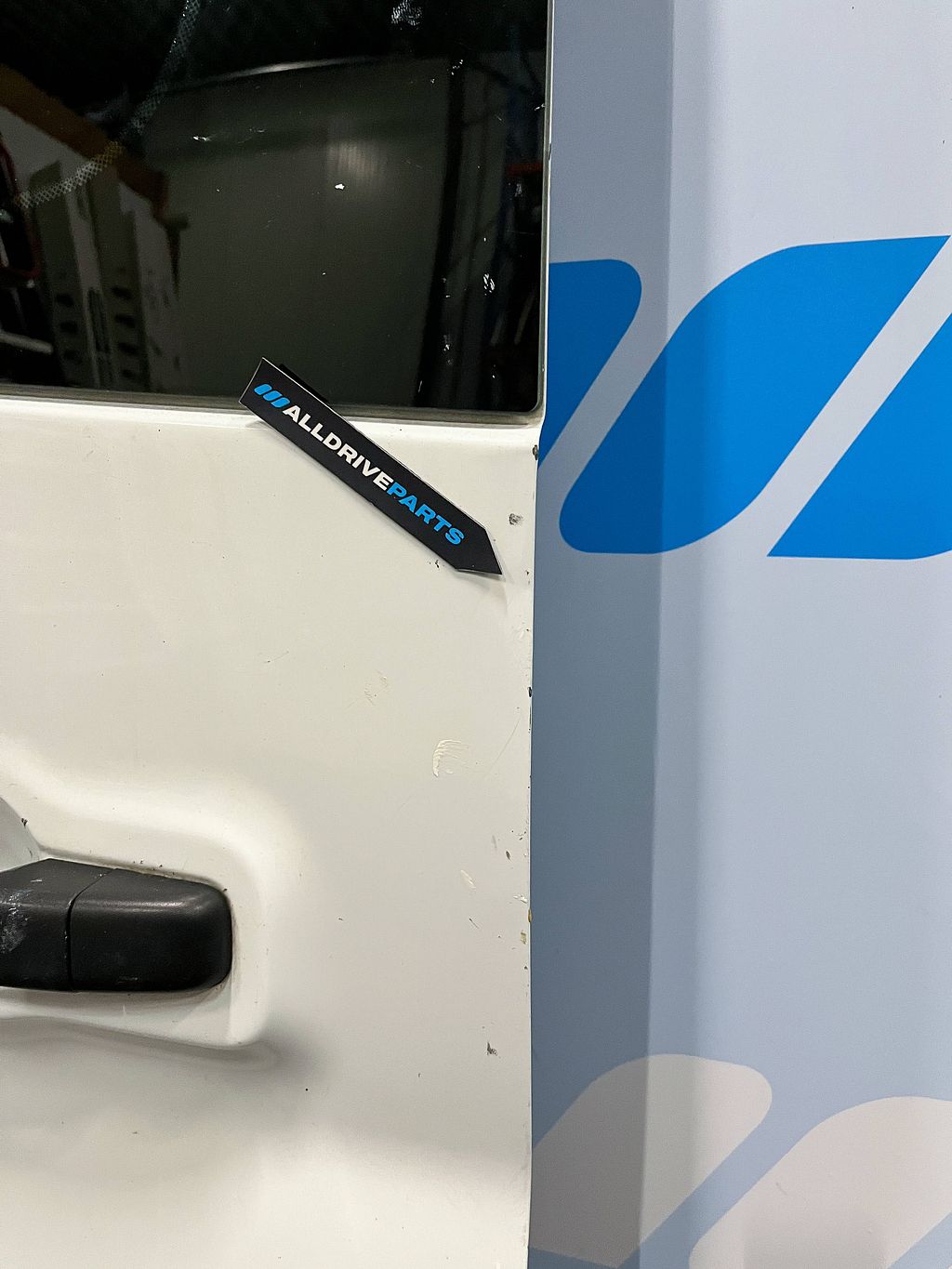 Opel Vivaro Achterdeur links met ruit en camera 901017661R