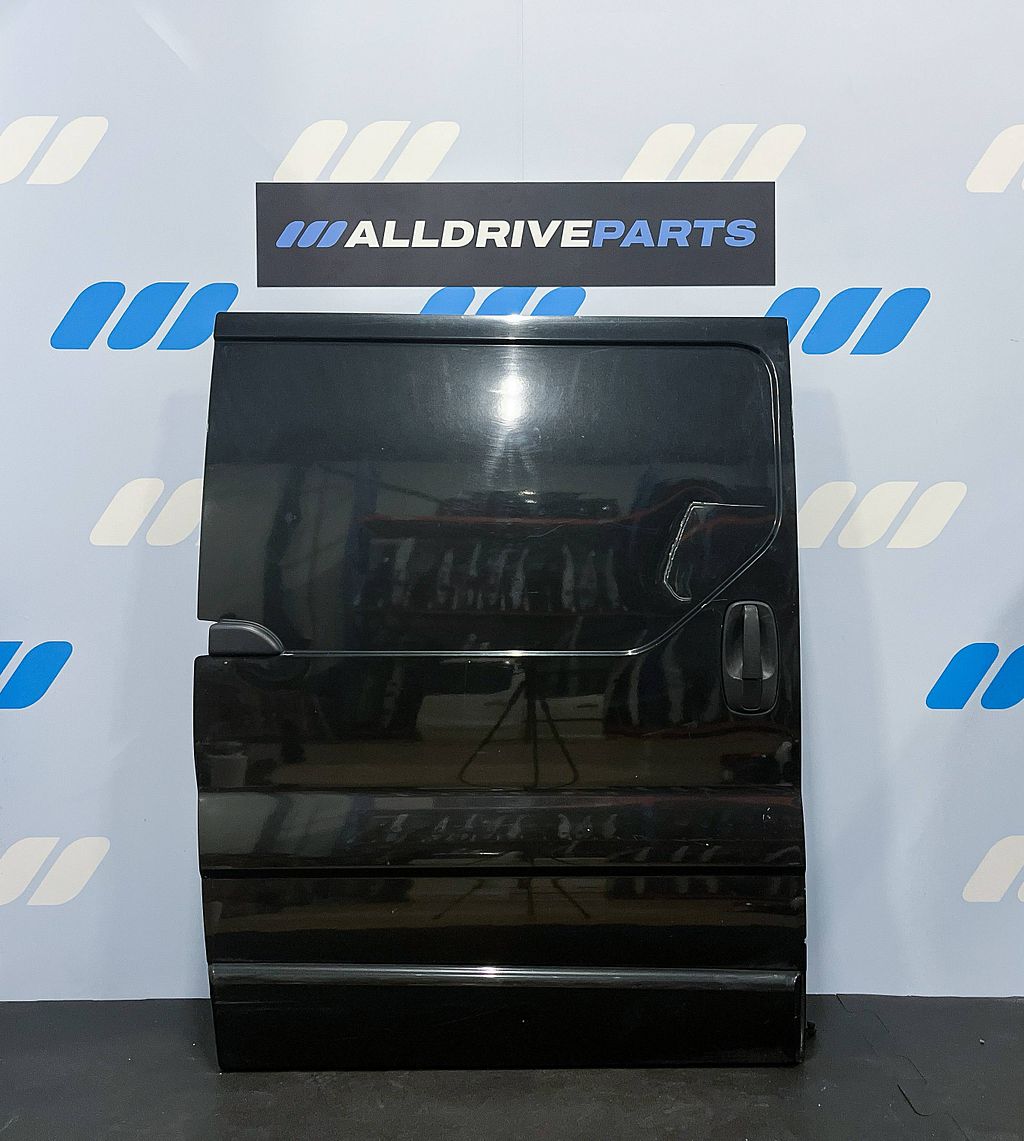 Opel Vivaro Schuifdeur rechts dicht zwart 91160010