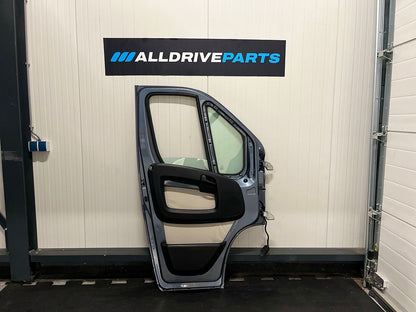 Peugeot Boxer Fiat Ducato Voorportier links grijs 9002EJ