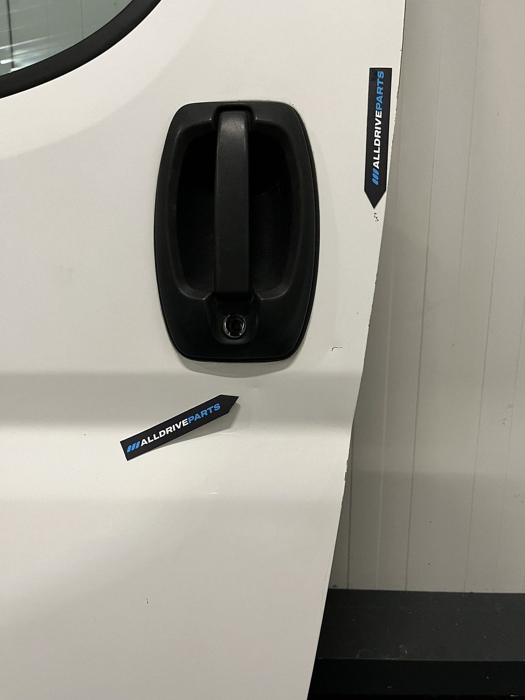 Peugeot Boxer Voorportier links wit 9002EJ