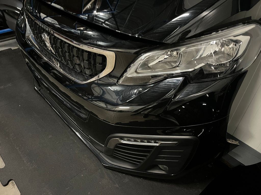Peugeot Expert Complete Voorkop Voorfront zwart mistlampen
