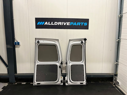 VW Caddy IV set achterdeuren links en rechts LA7W grijs