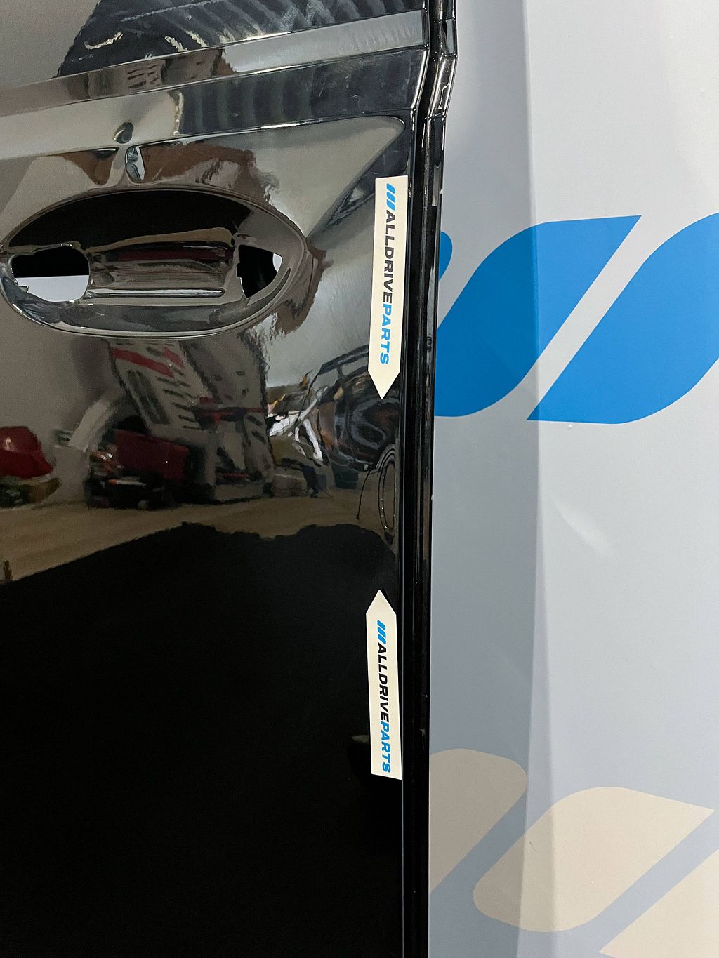 VW ID.Buzz Schuifdeur rechts zwart met ruit kort T3843108 