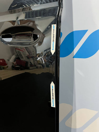 VW ID.Buzz Schuifdeur rechts zwart met ruit kort T3843108 