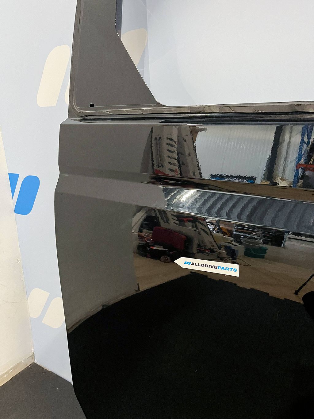 VW ID.Buzz Schuifdeur rechts zwart met ruit kort T3843108 