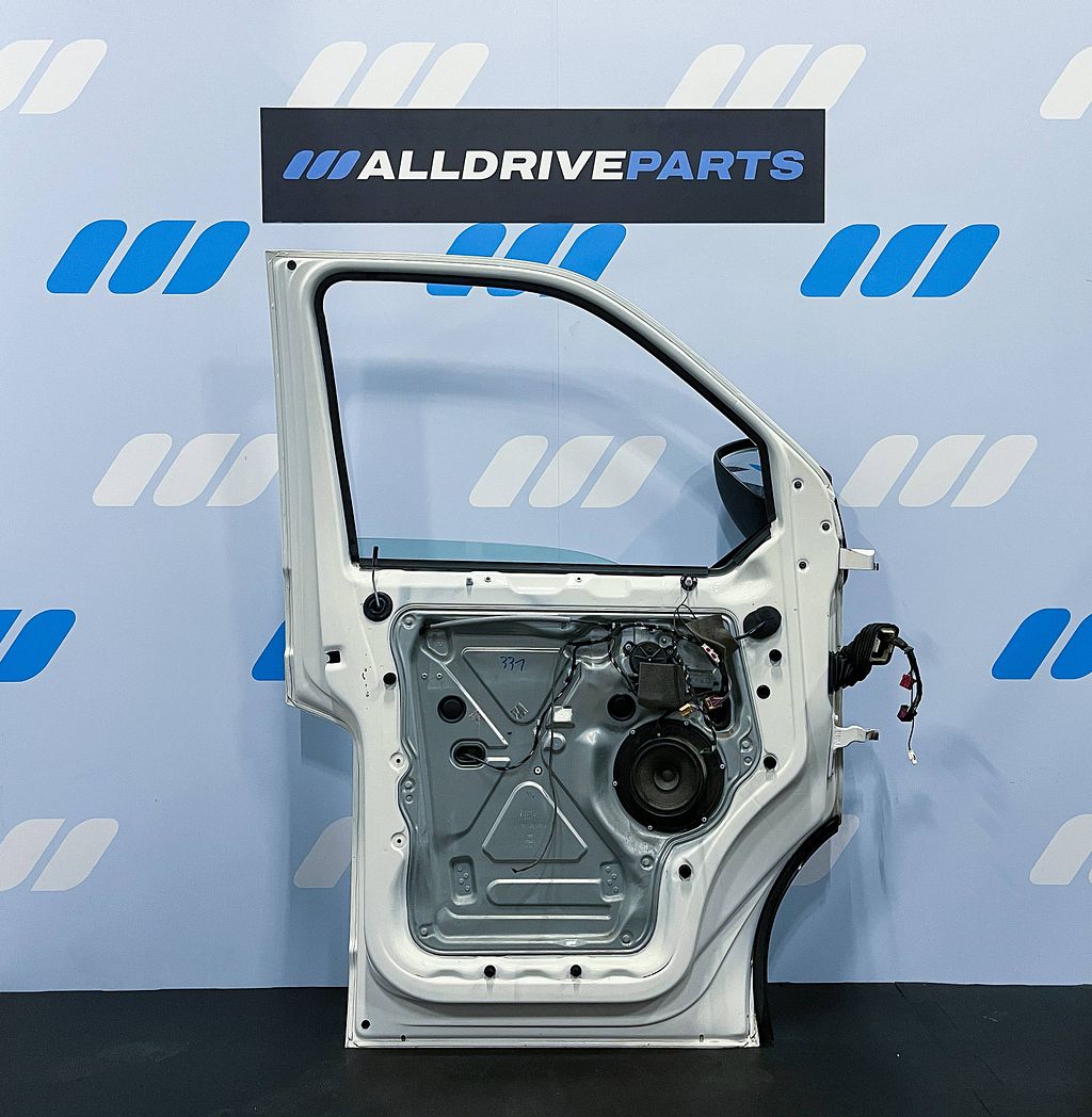 VW Transporter T6 Voorportier links LB9A 7LA831055
