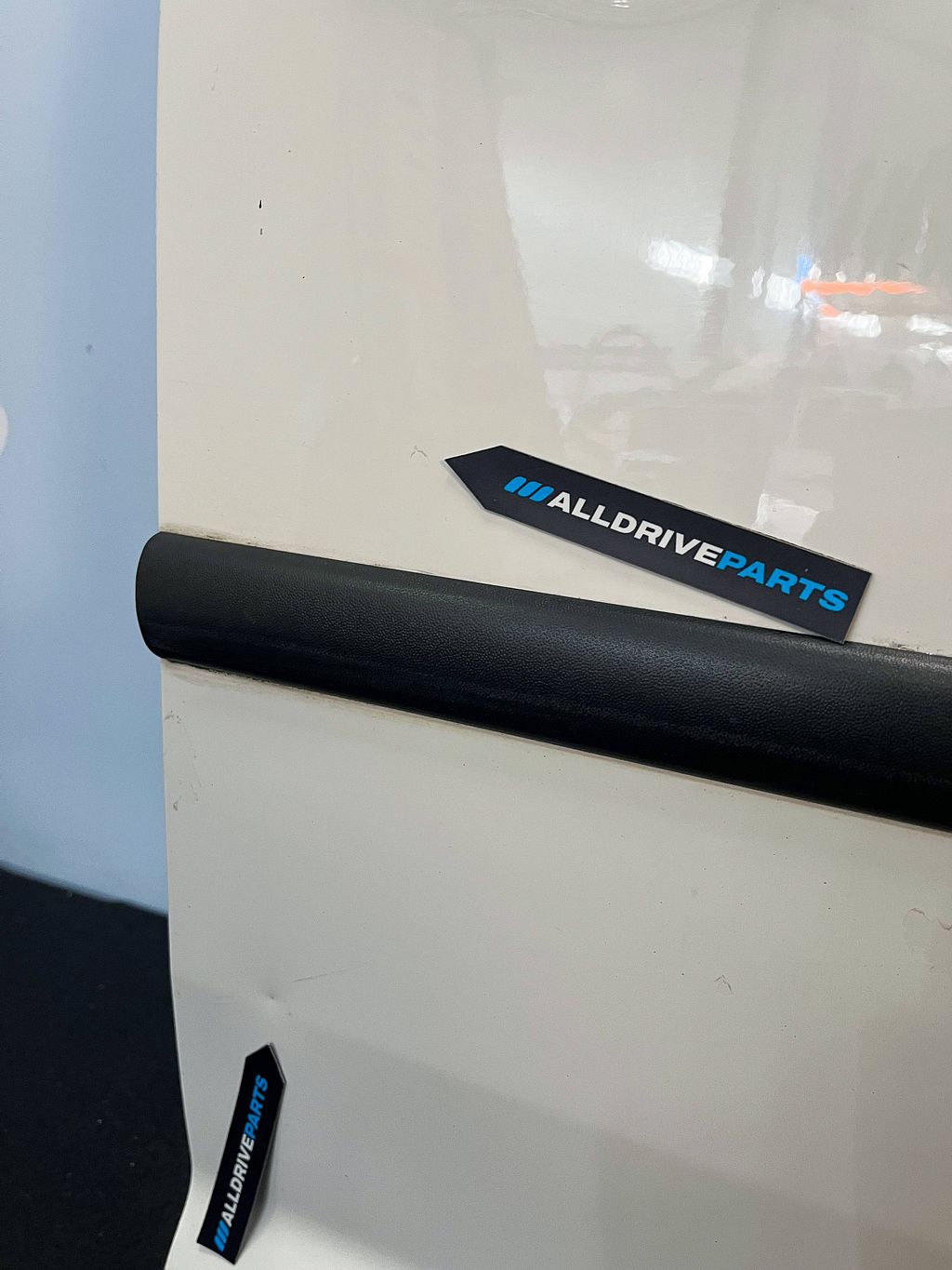 VW Volkswagen Caddy Voorportier rechts R902 wit 2K0831056B